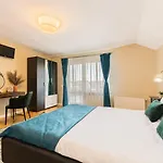 Orchard 3* Brasov
