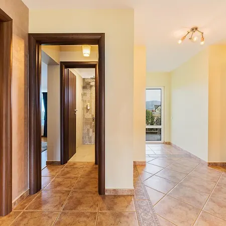 Orchard Guest house Brasov