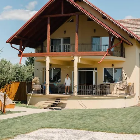 Guest house Orchard 3*