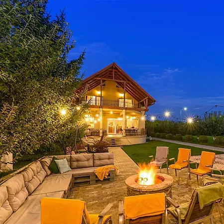 Pensión Orchard Braşov