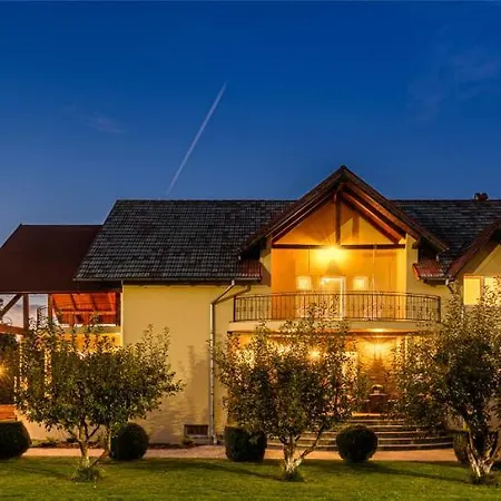 Orchard 3* Brasov